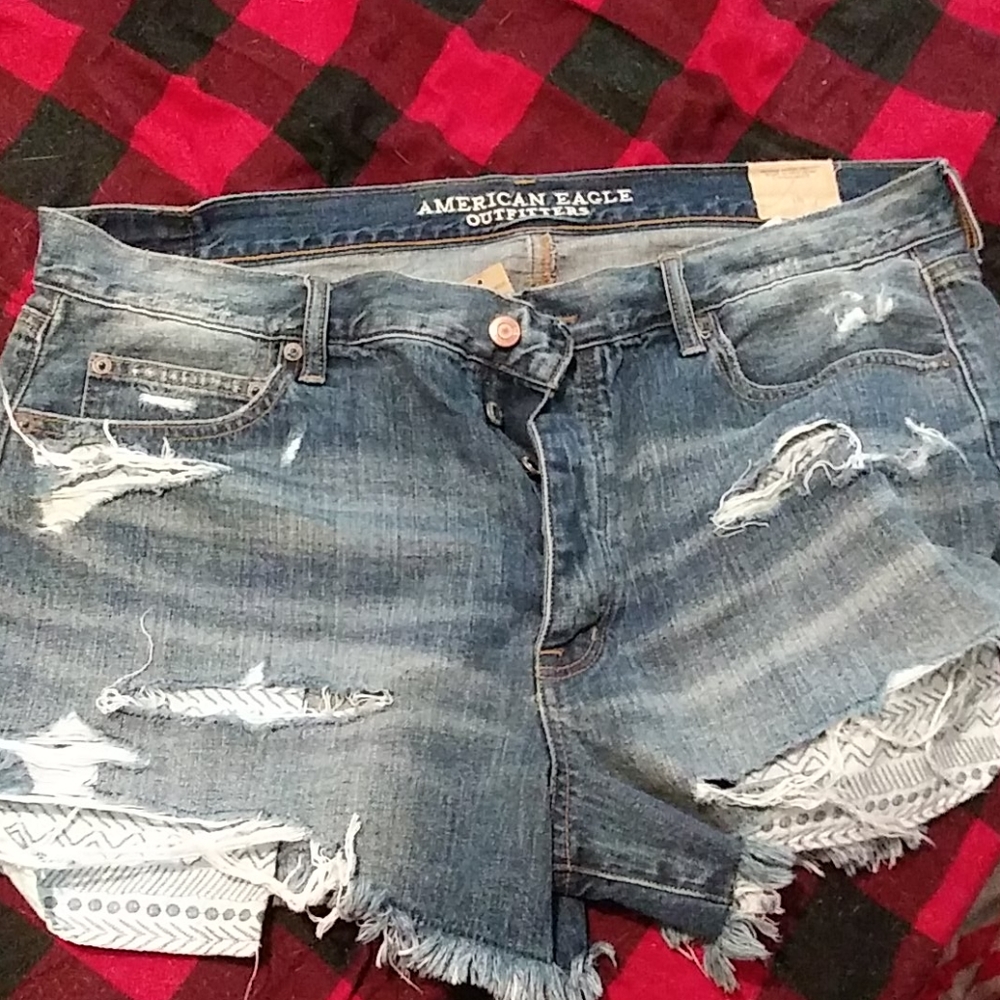 American Eagle Vintage hirise Festival shorts
